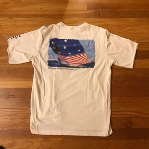 Vineyard Vines T-Shirt Like New Size Small